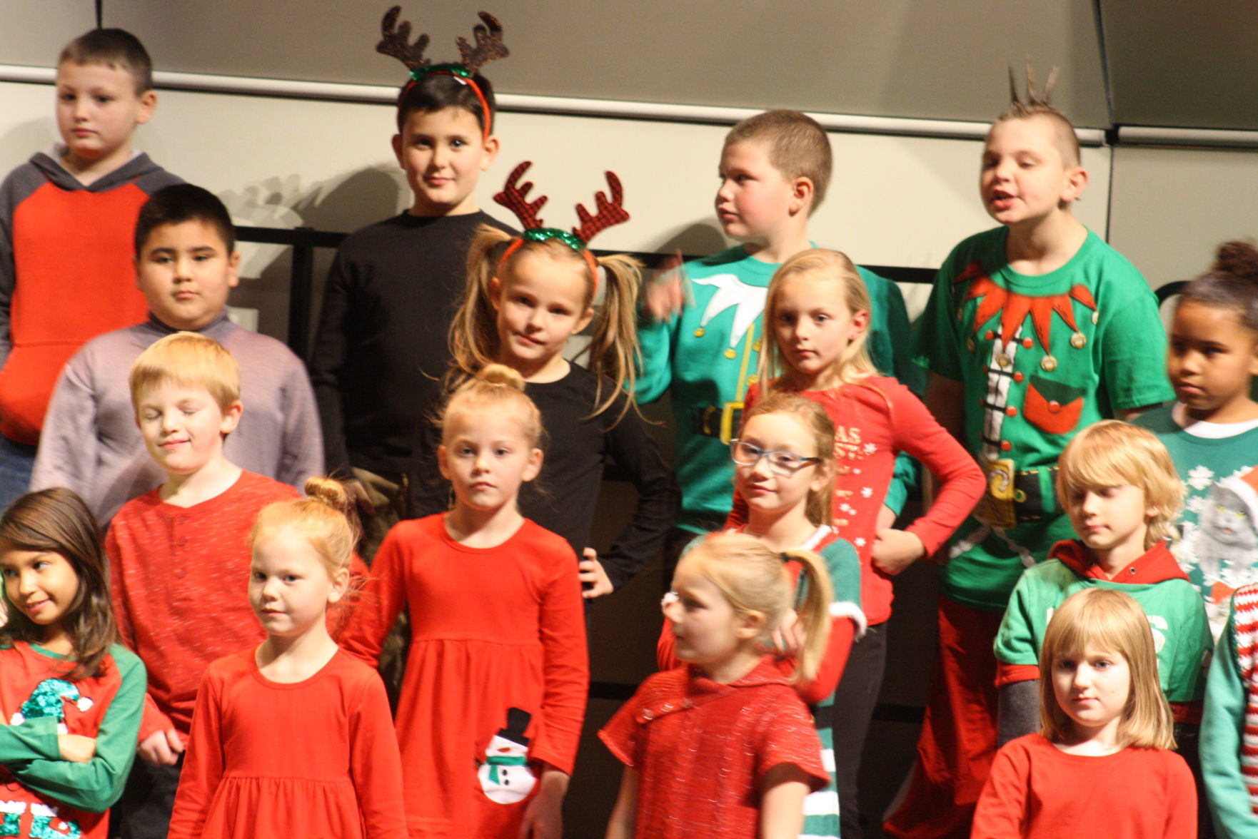 FC 2nd Grade Concert (33).JPG